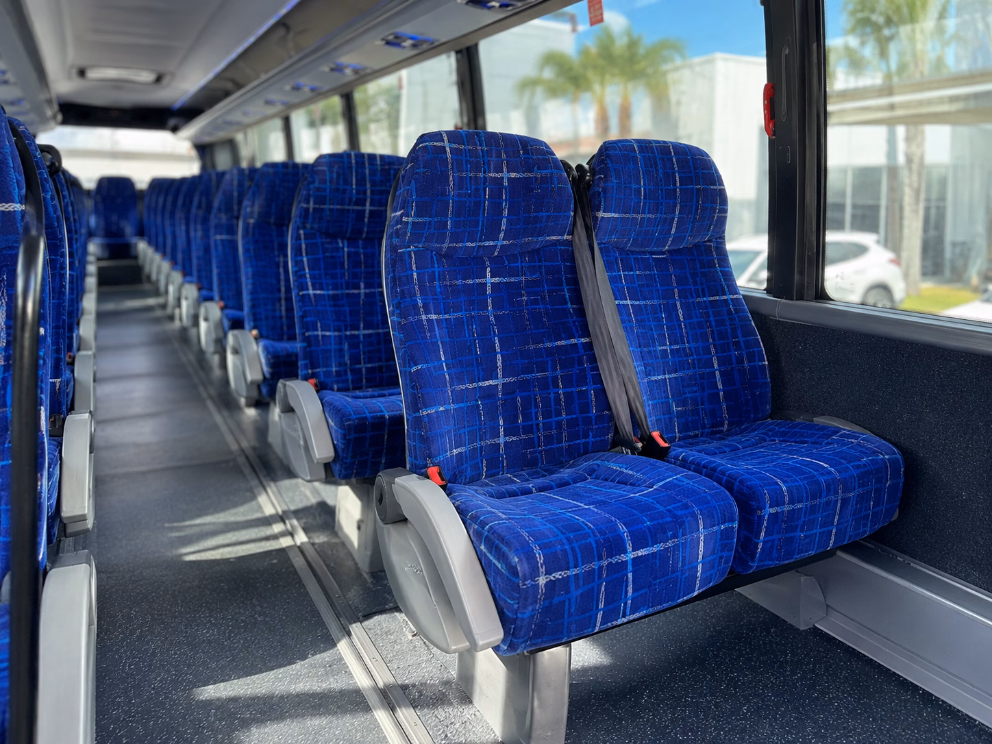 davis ease daily commutes with davis charter buses