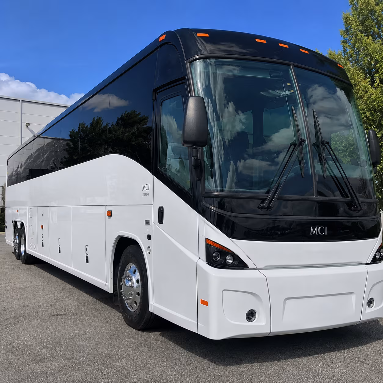folsom tournament charter bus rentals for folsom sports teams and fan groups