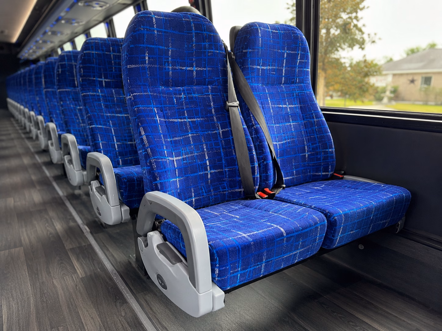 vallejo get your wedding guests to the venue on time with a vallejo charter bus