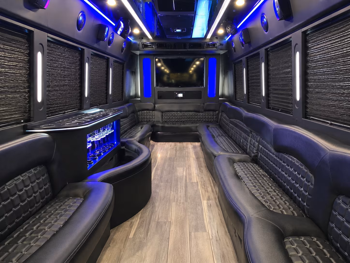 woodland bus rentals