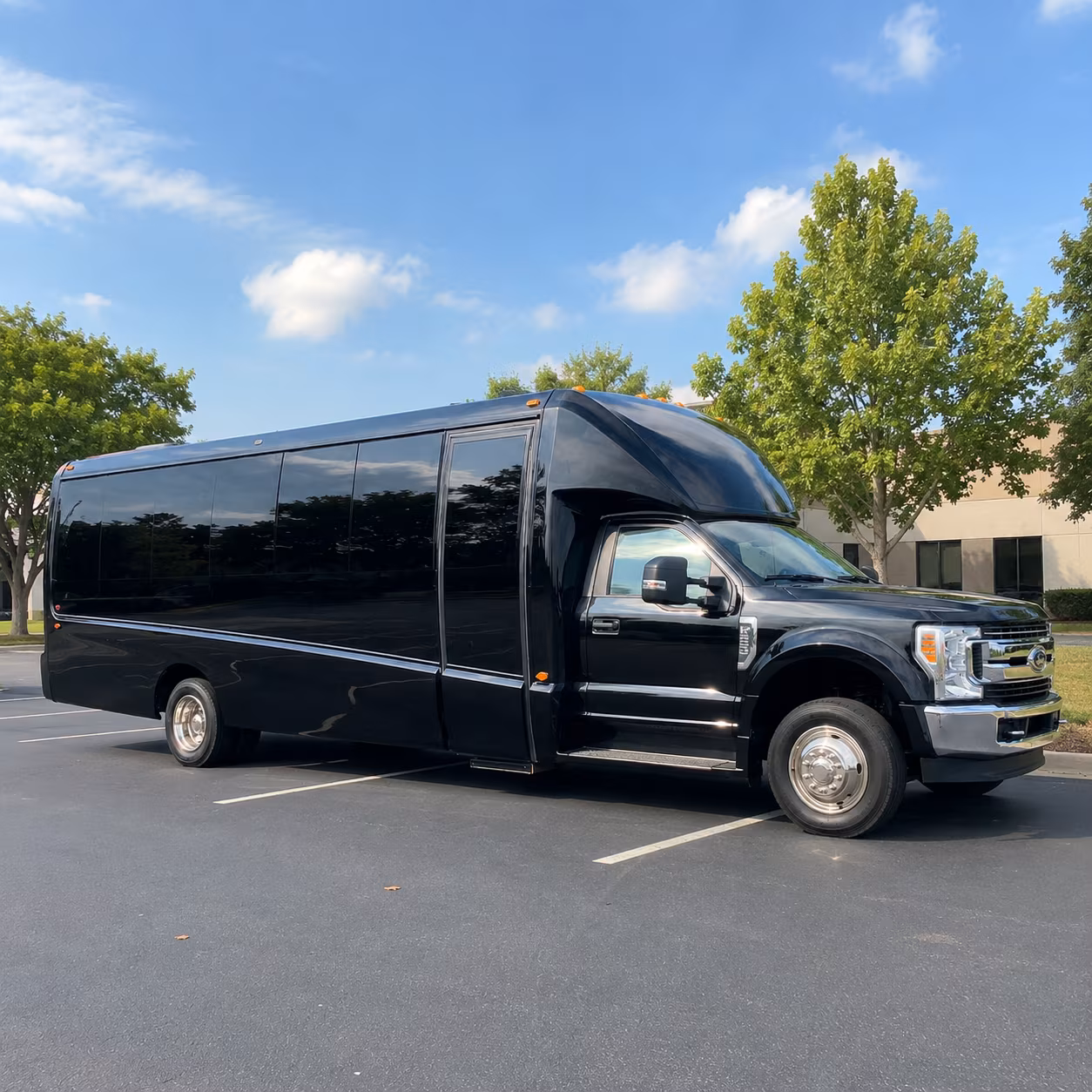 woodland concert bus rentals for groups and fans